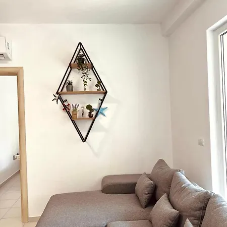 Pine Breeze Apartament 度假居