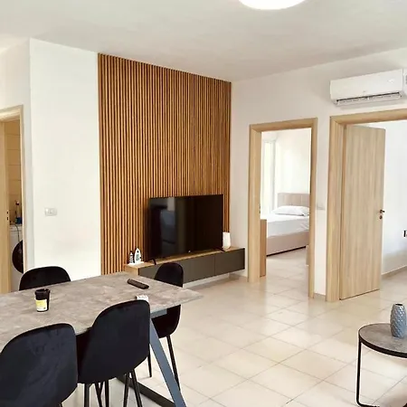 度假居 Pine Breeze Apartament