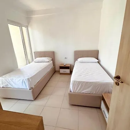 Pine Breeze Apartament 度假居